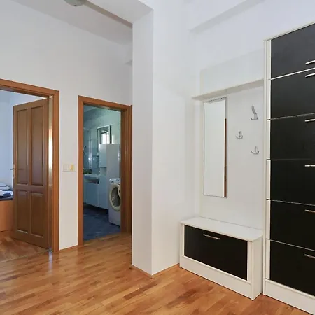 New! Gabriella 4+2, Apartman Privlaka